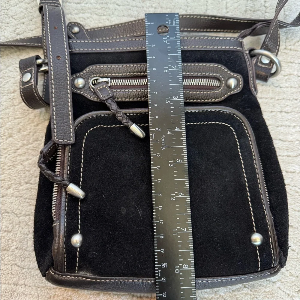 Cold water creek black leather crossbody purse - Picture 7 of 10